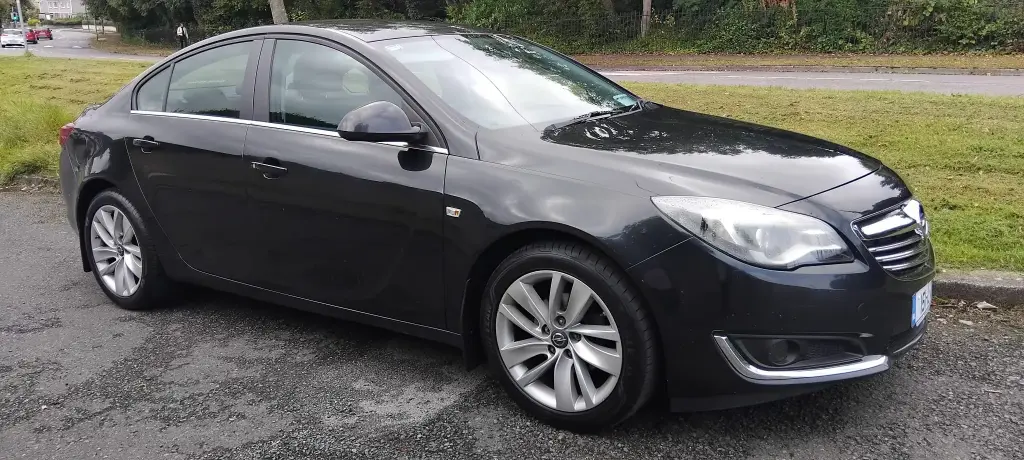 Opel Insignia 2015 low mileage